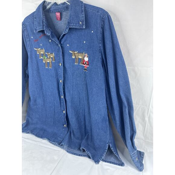 Vintage Denim Shirt Womens Large Santa Reindeer Christmas Embroidered 90s - Picture 4 of 7